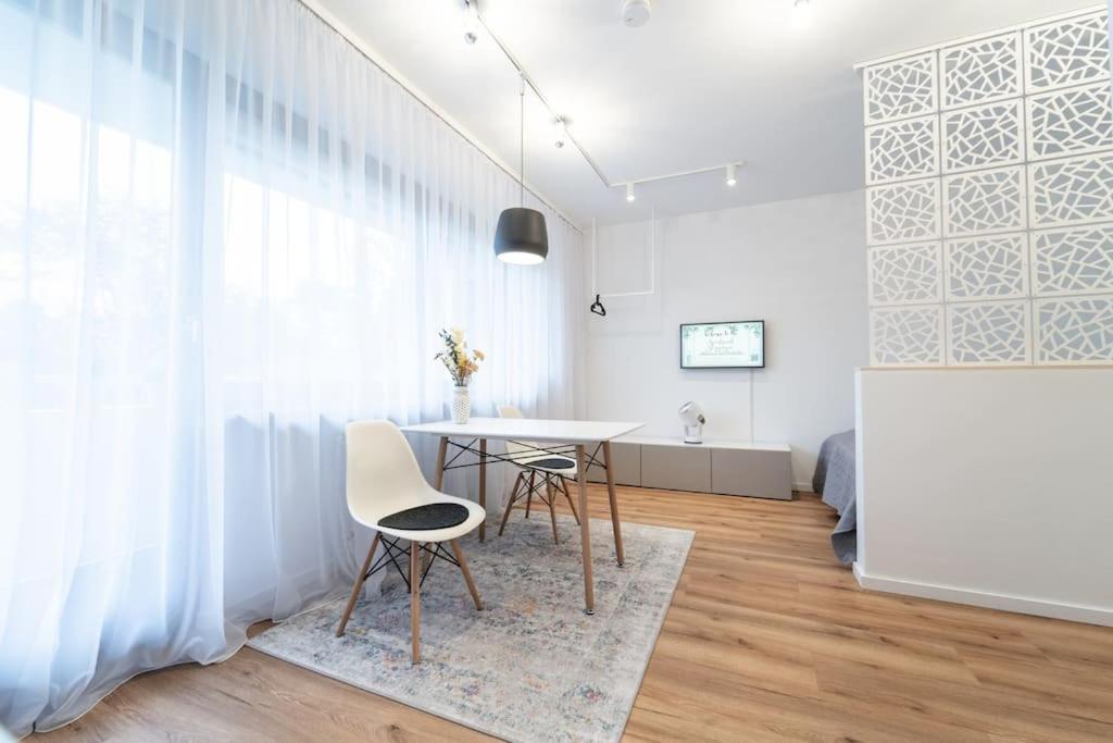 Apartment Mit Balkon Und Privatparkplatz Augusta Esterno foto